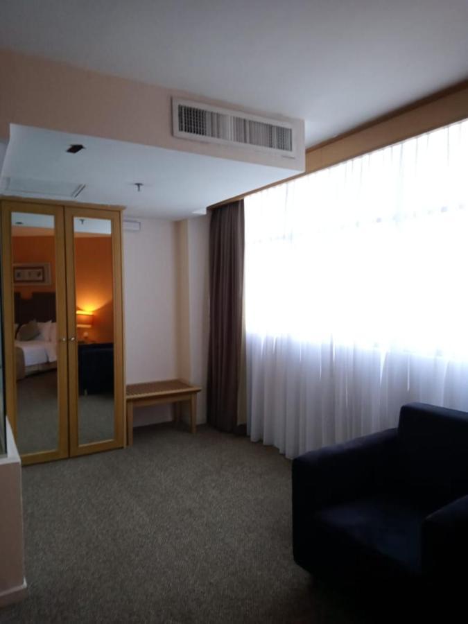 Hotel Grand Barakah 3*
