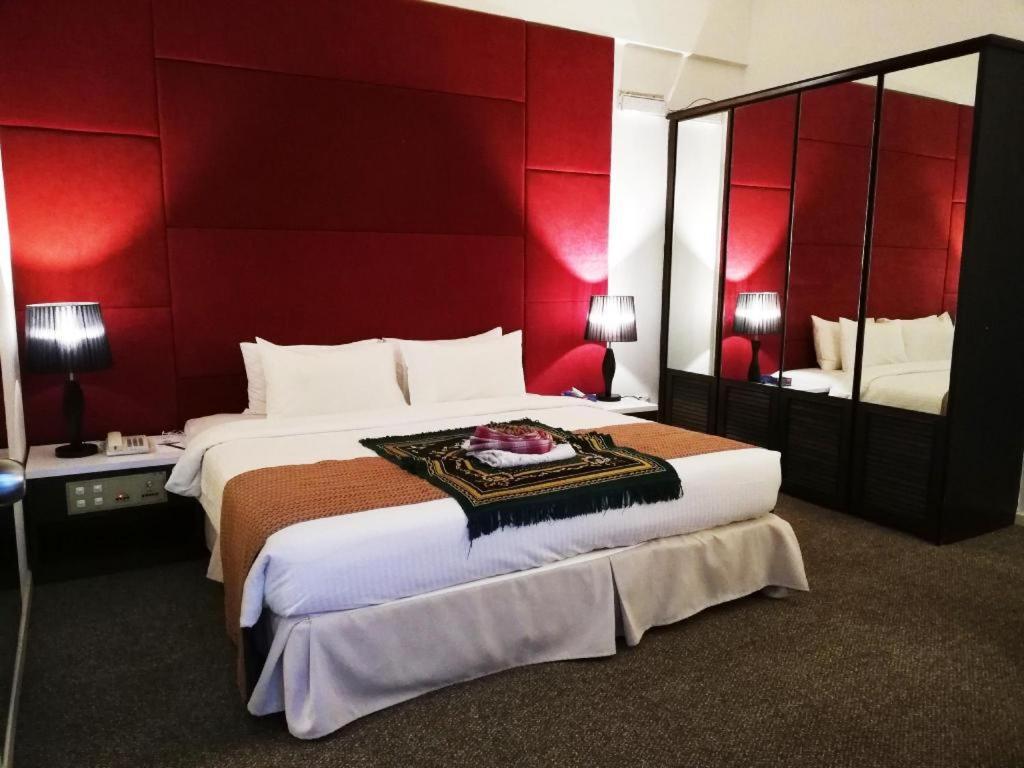 Grand Barakah Hotel 3*